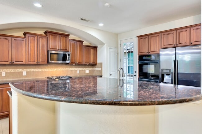 Building Photo - 31 Middle Gate Pl