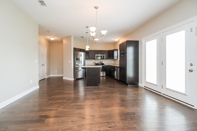 Building Photo - 4806 Beryl Dr