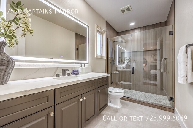 Building Photo - 7520 Captains Harbor Dr
