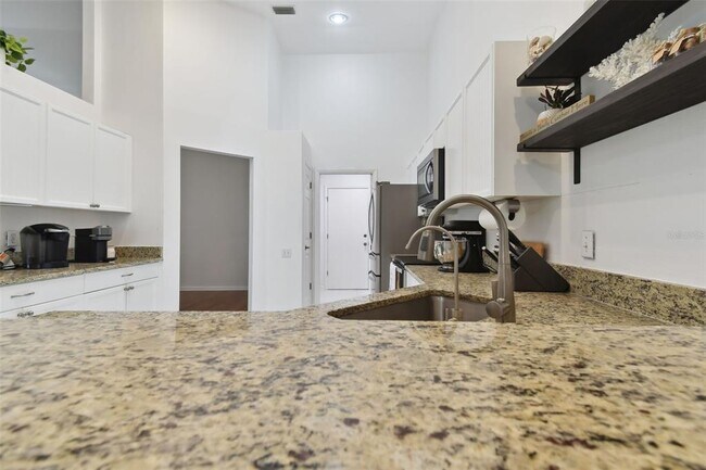 Building Photo - 4327 Murfield Dr E