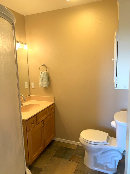 Building Photo - 24 Fleetfoot