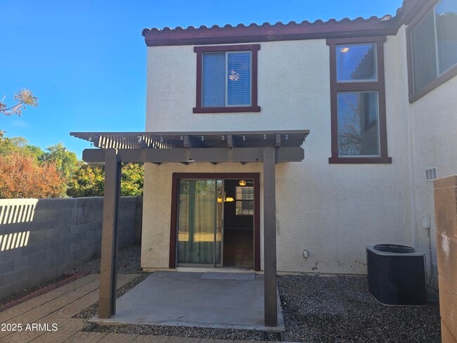 Building Photo - 2644 E Megan St