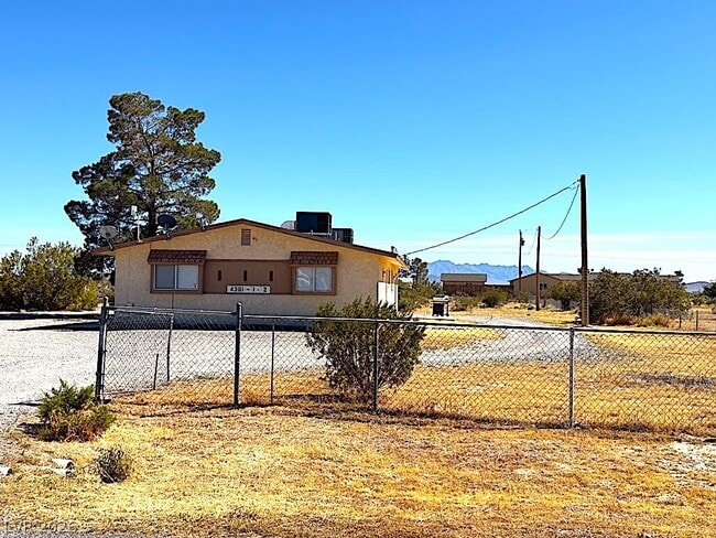 Building Photo - 4361 Laute Dr