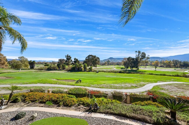 Building Photo - Gorgeous 3BD/3BA Home on a Golf-Course with Expansive Mountain Views! $5,000/mo