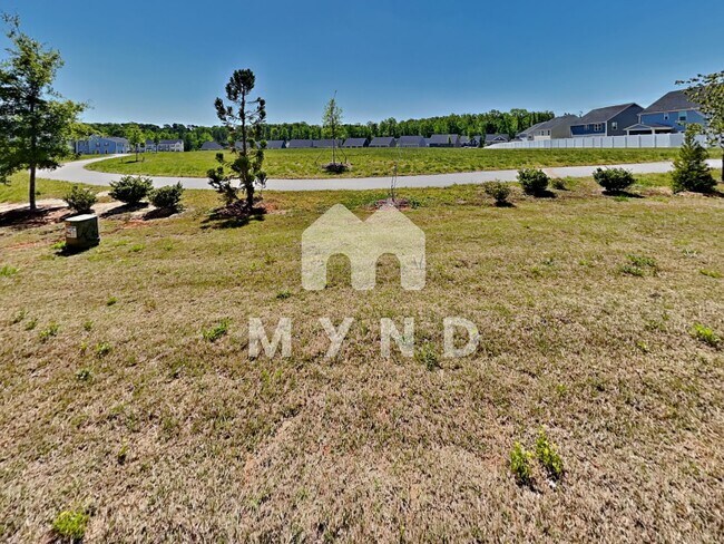 Building Photo - 176 Misty Pike Dr