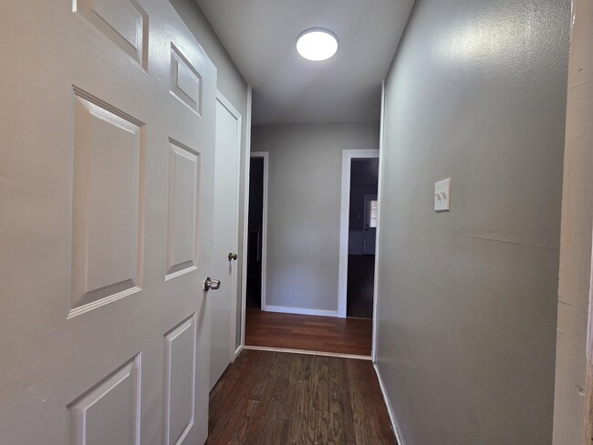 Building Photo - 5787 Northland Dr