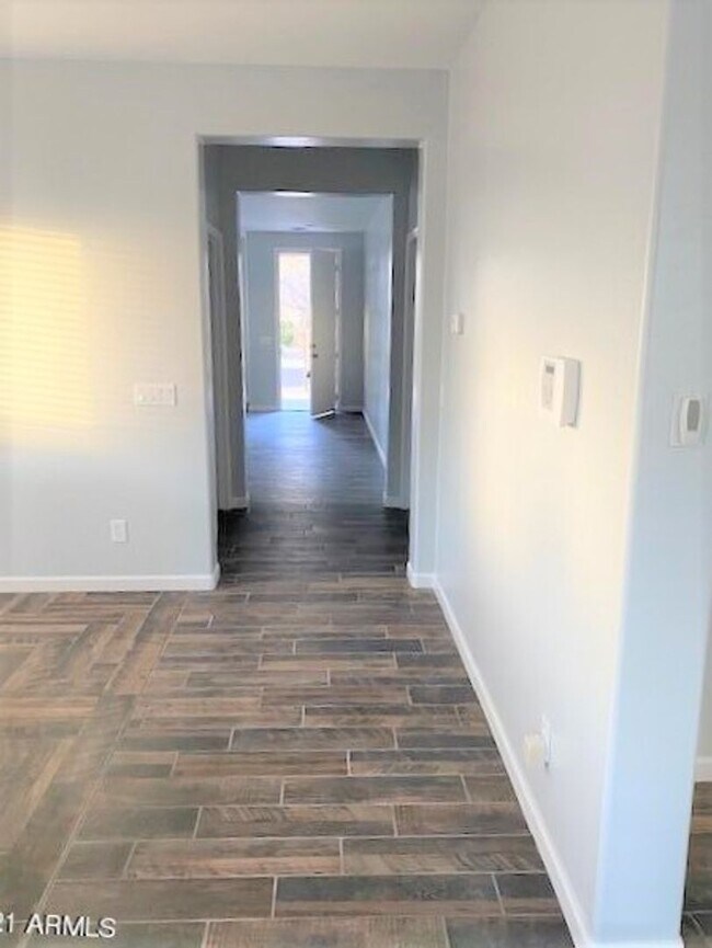 Building Photo - Rare 5-Bedroom Rental with Designer Kitchen and Community Pool