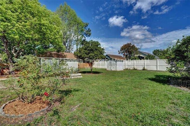 Building Photo - 7917 Carolina Ln