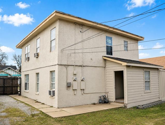 Building Photo - 3039 College Ave