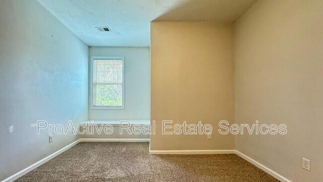 Building Photo - 1034 Grand Oak Ln