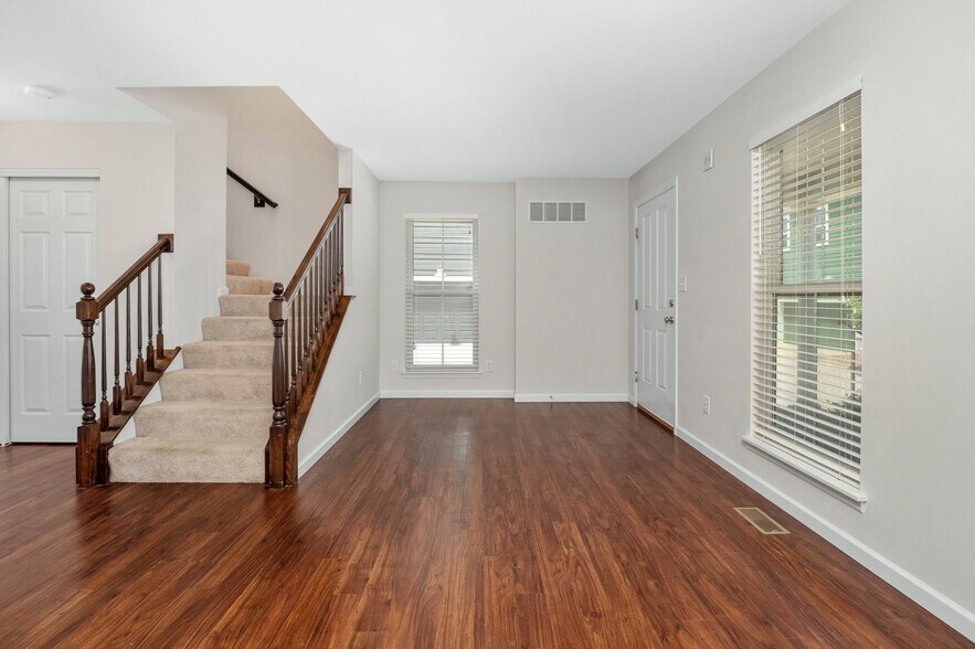 Building Photo - 3571 Wheelhouse St
