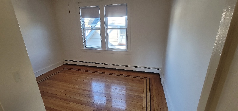 Building Photo - 27 Jackson St