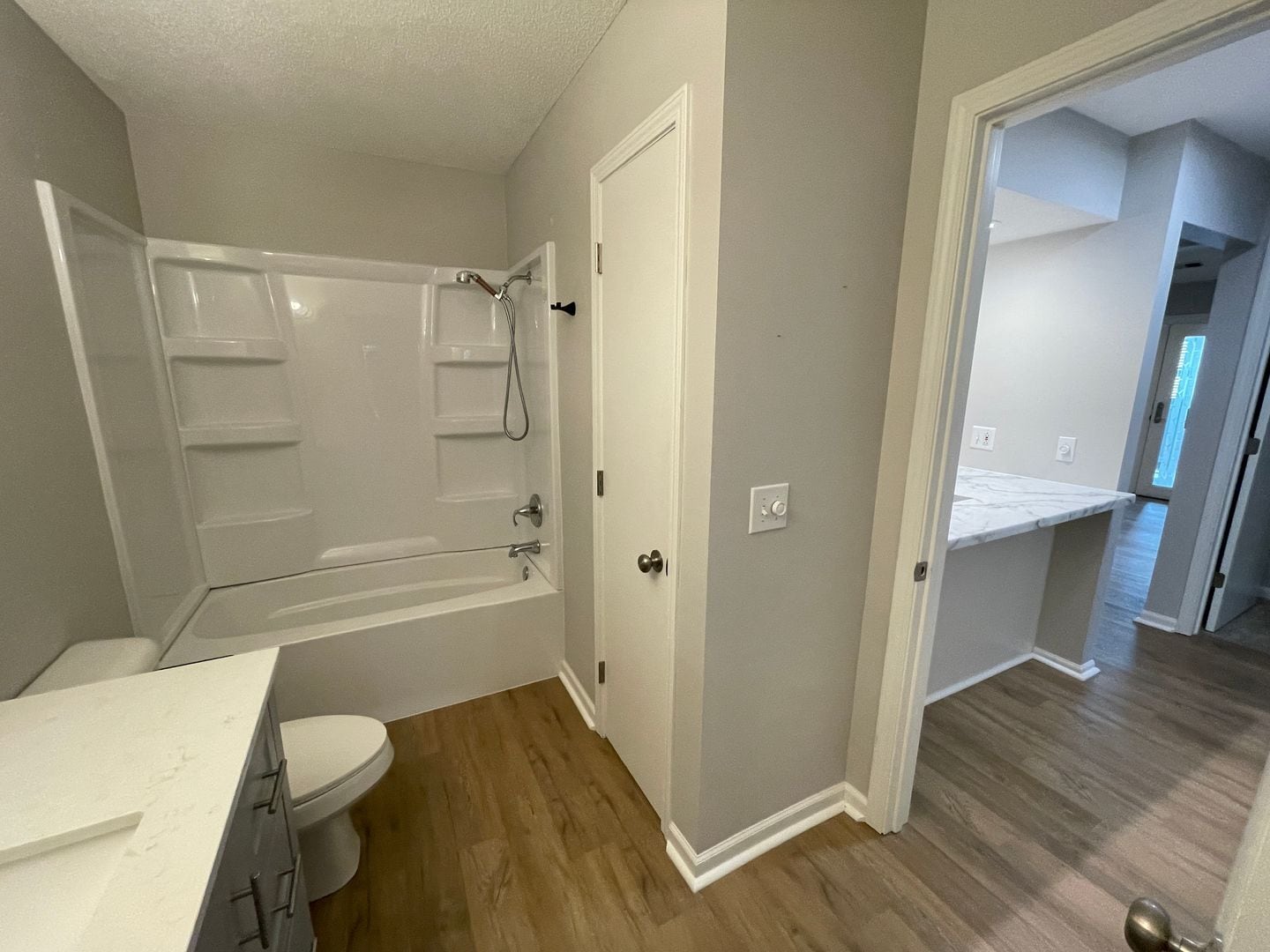 Building Photo - 10617 Wood Flower Ct