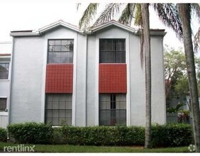 Building Photo - 3 br, 2 bath Condo - 11959 NW 11th St 1195...