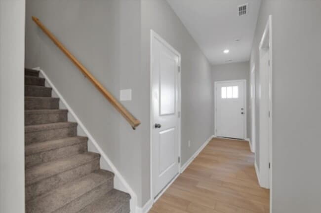 Building Photo - Stylish Living with Convenience at Your Doorstep