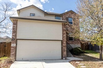 Building Photo - 1411 Frio Eagle