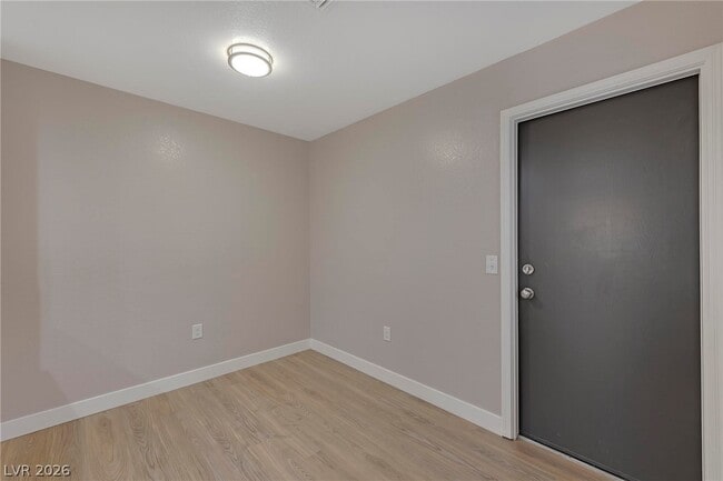 Building Photo - 8705 Prairie Hill Dr