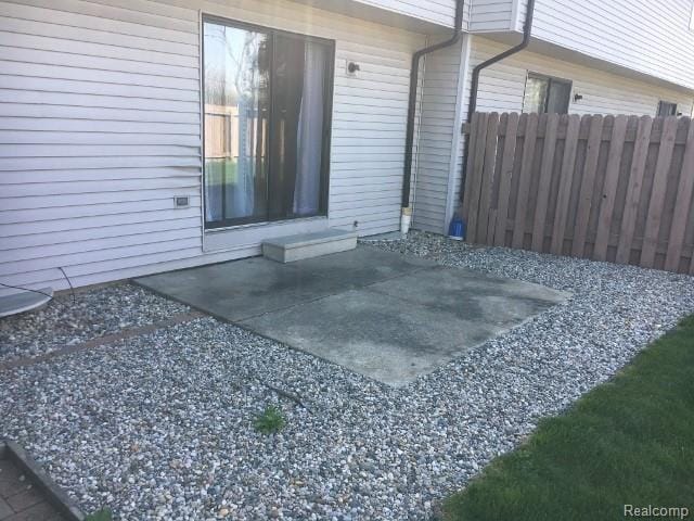 Building Photo - 8487 Pepper Ridge Dr