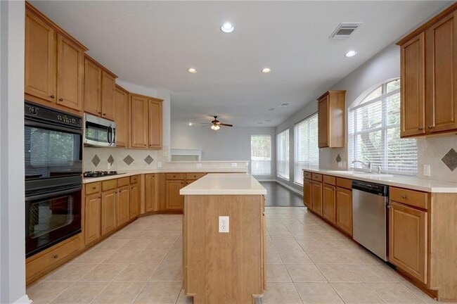 Building Photo - 13017 Titus Ct