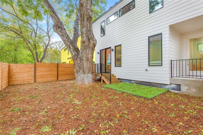 Building Photo - 1116 Walton Ln