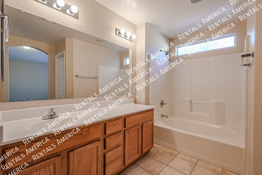 Building Photo - 138 N 153rd Ave