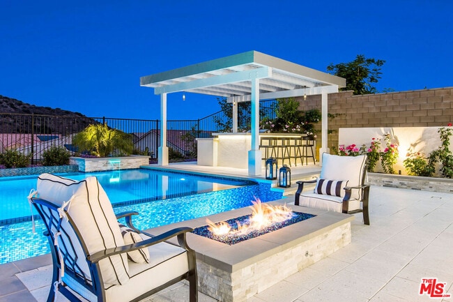 Building Photo - 24407 Clear Creek Pl