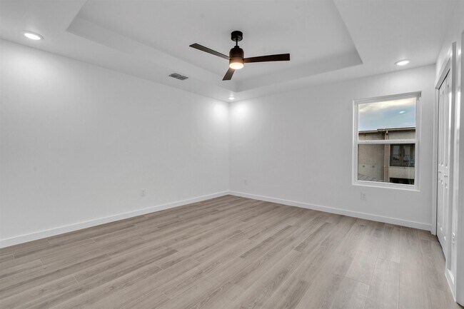 Building Photo - 8218 Casa Verde Rd