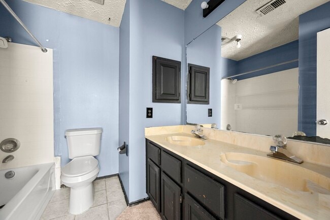 Building Photo - 12007 Mountain Ridge Rd