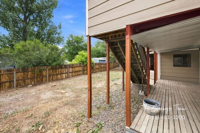 Building Photo - 3060 Maverick Dr