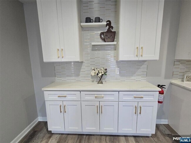 Building Photo - 105 State St