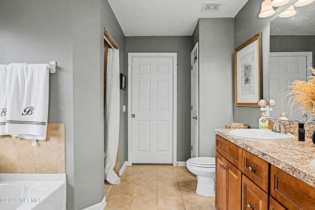 Building Photo - 87159 Chesapeake Ave