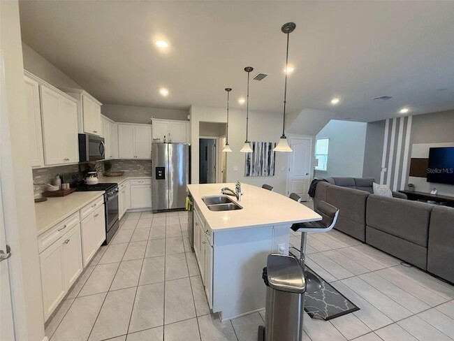 Building Photo - 5444 Misty Oak Cir