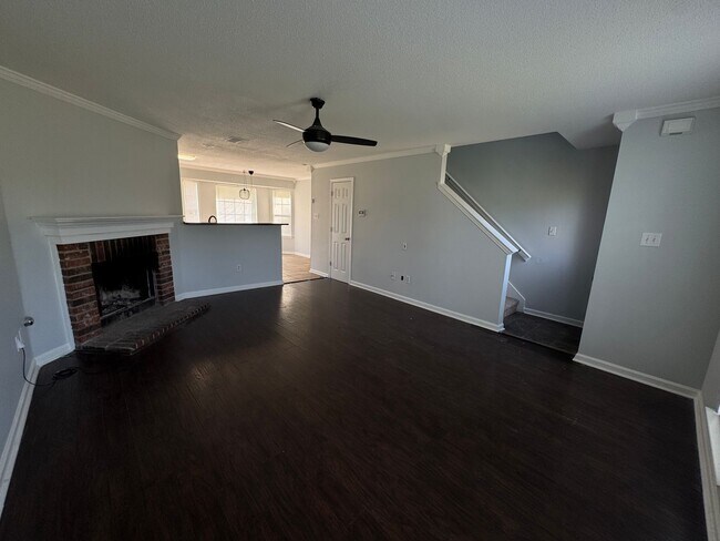 Building Photo - Stunning 3-Bedroom Home in Olive Branch - Spacious & Modern!