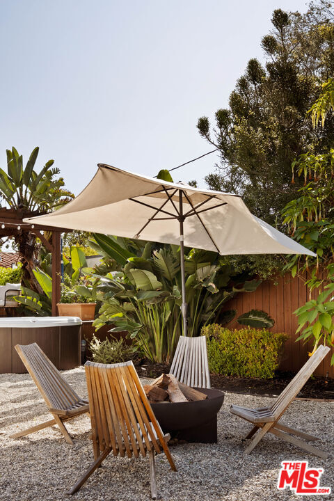 Building Photo - 1363 Spazier Ave