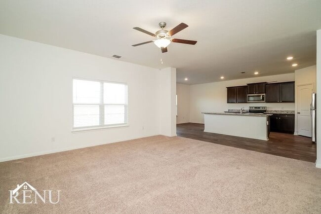 Building Photo - Coming Soon! First Month Free!