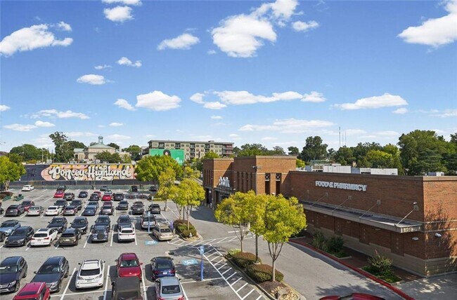 Building Photo - 985 Ponce De Leon Ave NE