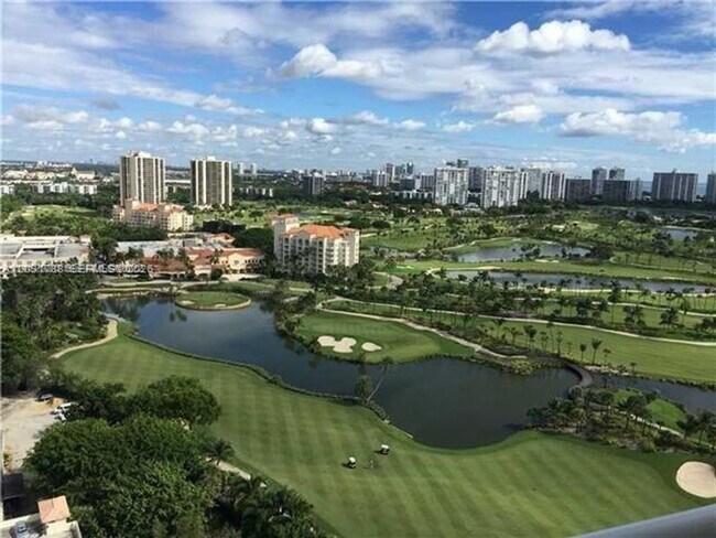 Building Photo - 19501 W Country Club Dr