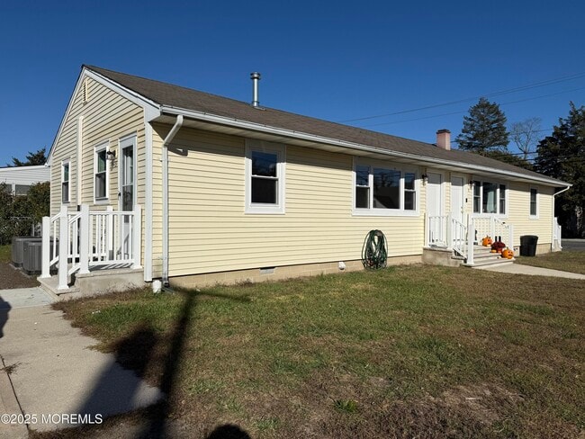 Building Photo - 616 Ocean Gate Ave