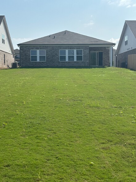 Building Photo - 29343 Satilla Cir