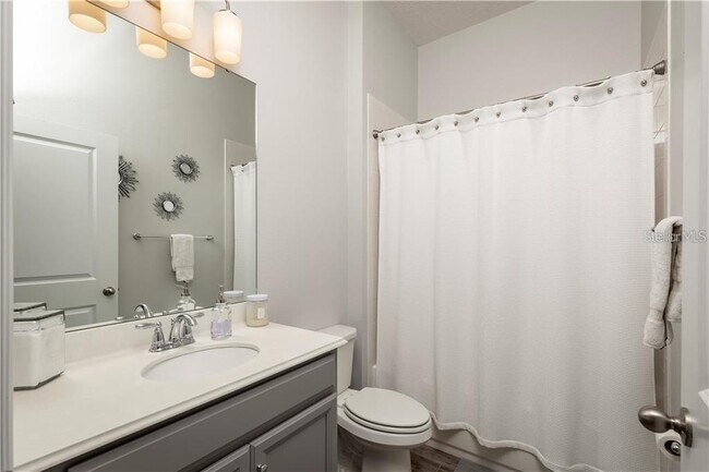 Building Photo - 17004 Gathering Pl Cir