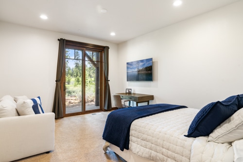 Building Photo - 10175 Annies Loop
