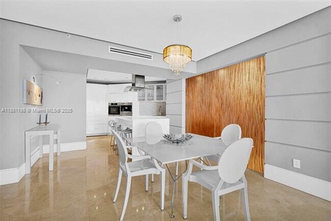 Building Photo - 16699 Collins Ave