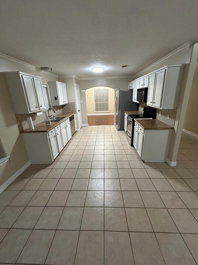 Building Photo - 3702 Mystic Cir