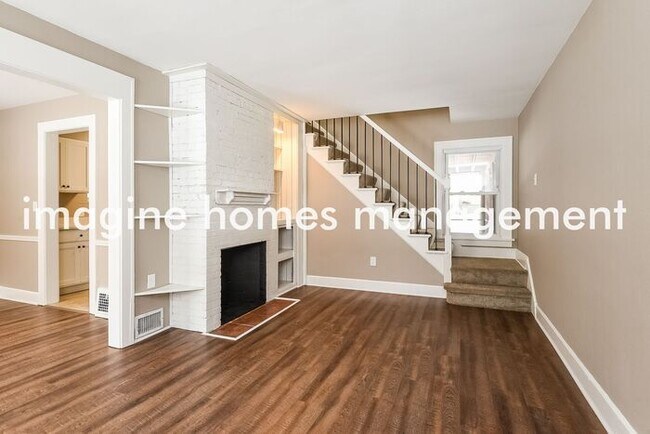 Building Photo - Remodeled Home in Solon. Pets Welcome!