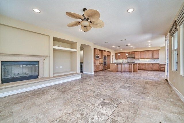 Building Photo - 7870 Sanctuary Dr
