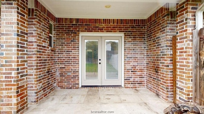 Building Photo - 1758 Heath Dr