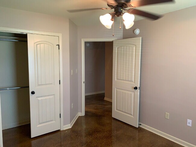 Building Photo - 426 Wildwood Point
