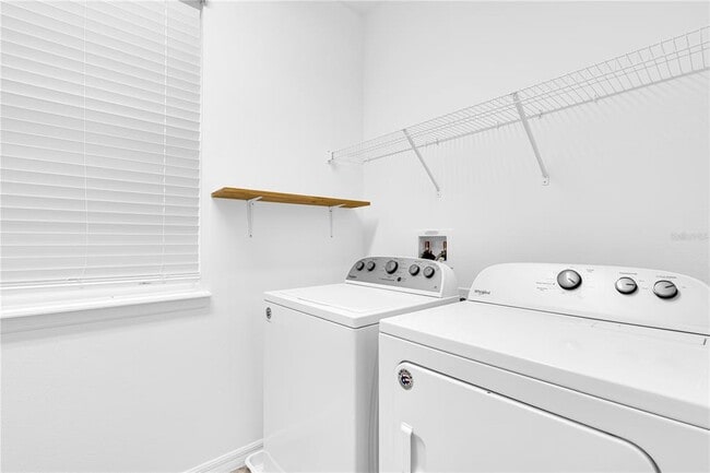 Building Photo - 16030 Micelli Dr