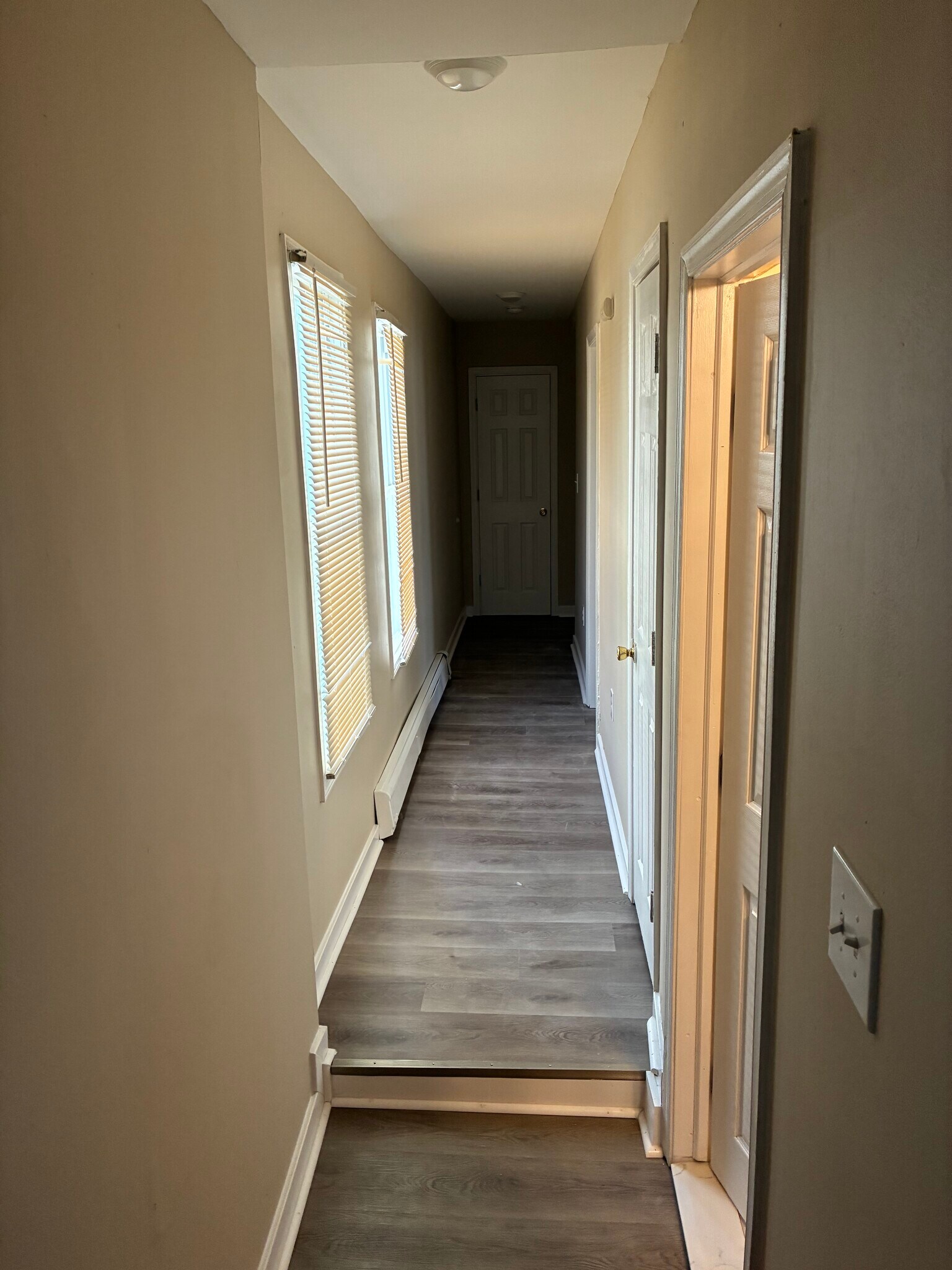 Building Photo - 322 N Tennessee Ave