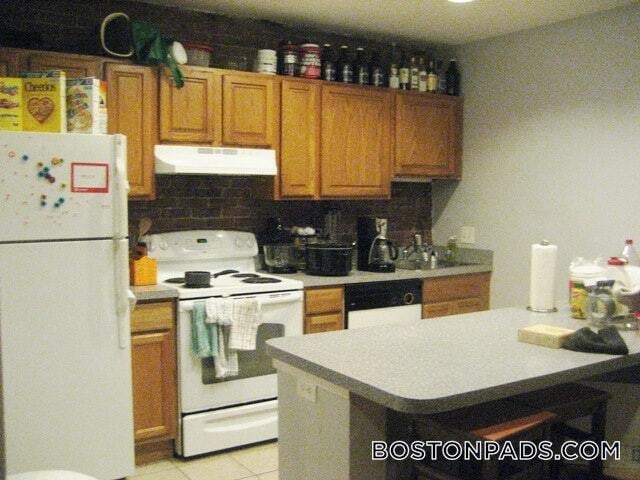 Building Photo - 486 Massachusetts Ave